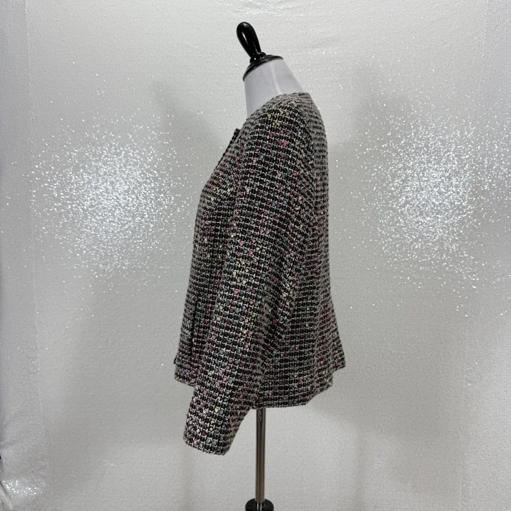 Koret beautiful petite